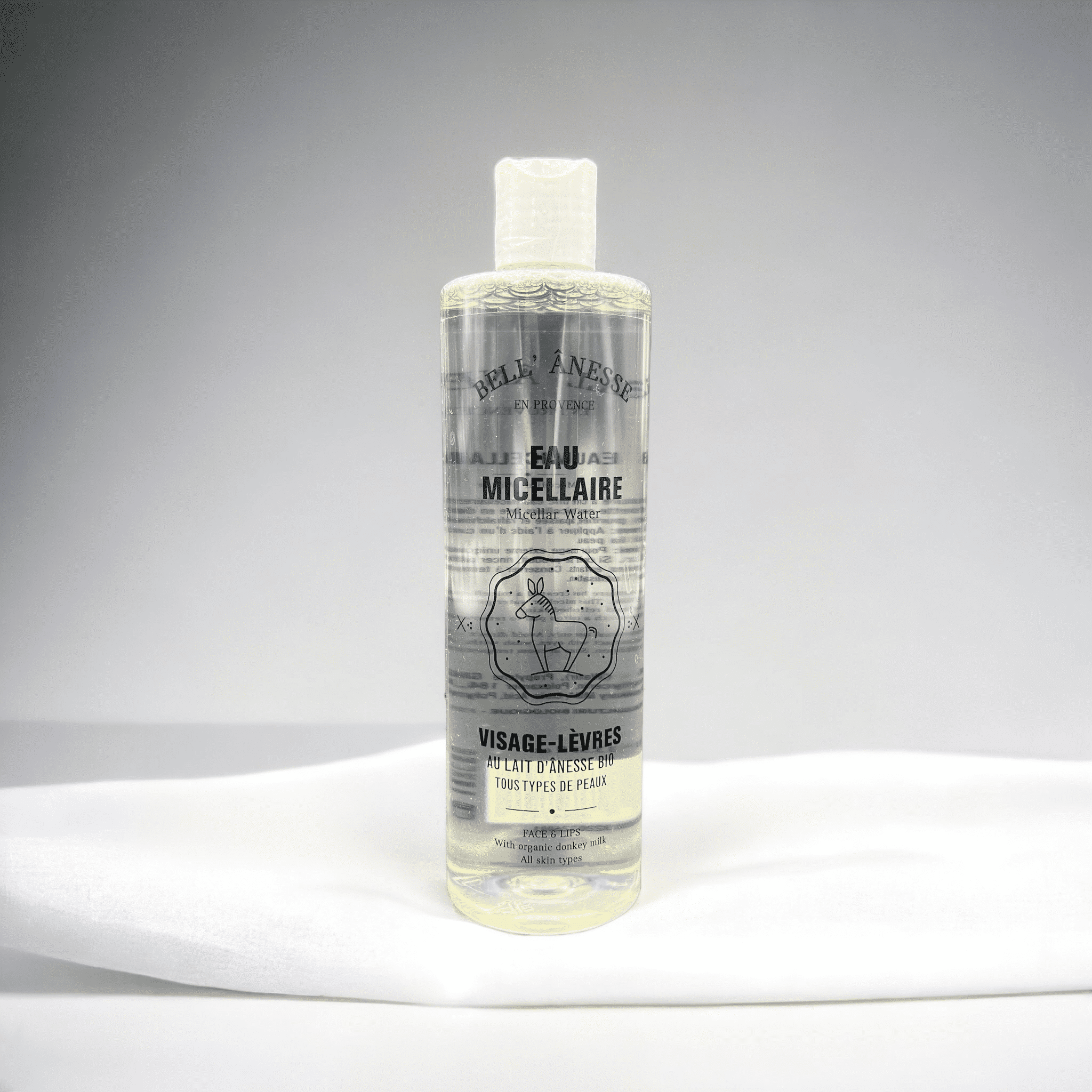 Eau micellaire au lait d'ânesse